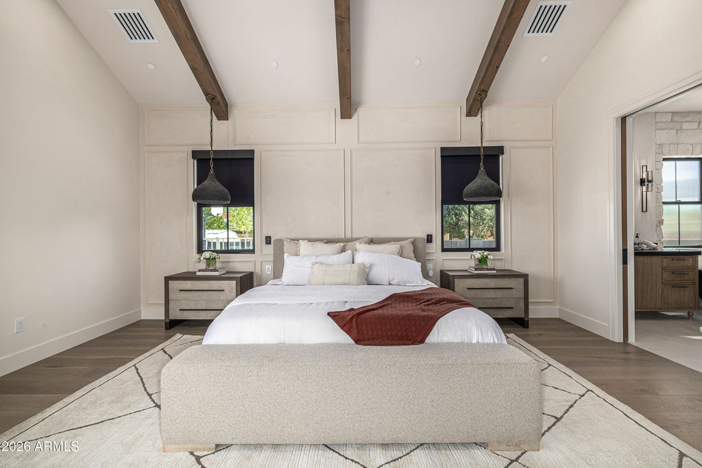 Image 44 of property listing at 4224 E DESERT COVE Avenue, Phoenix, AZ 85028