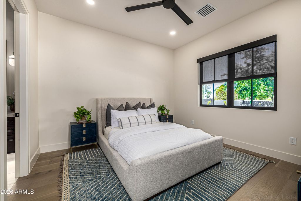 Image 56 of property listing at 4224 E DESERT COVE Avenue, Phoenix, AZ 85028