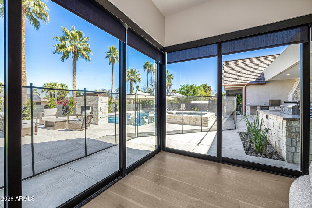 Image 66 of property listing at 4224 E DESERT COVE Avenue, Phoenix, AZ 85028