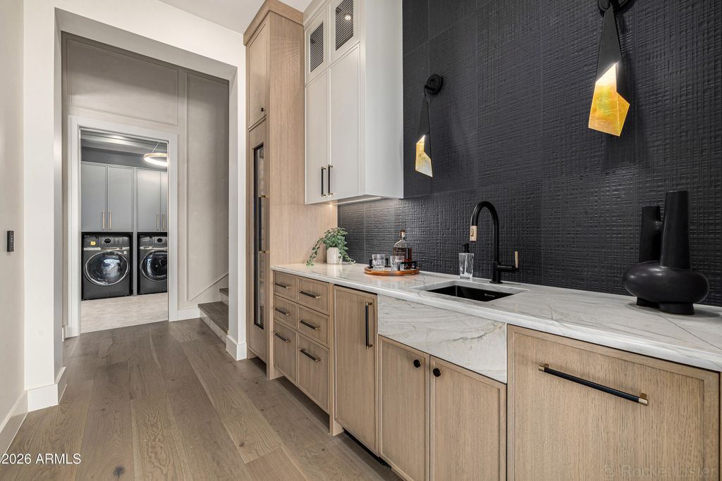 Image 68 of property listing at 4224 E DESERT COVE Avenue, Phoenix, AZ 85028