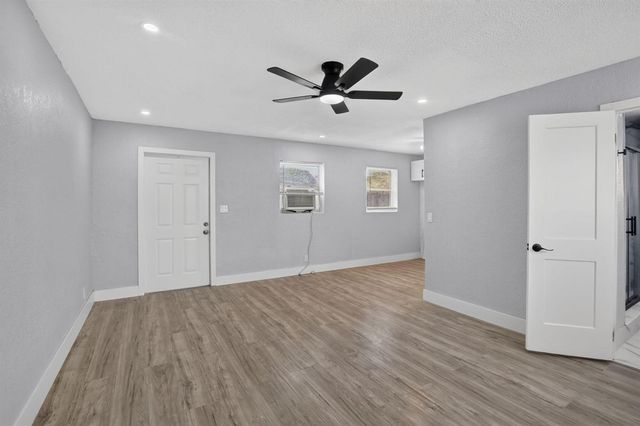 1111 SW 31ST Avenue, Fort Lauderdale, FL 33312