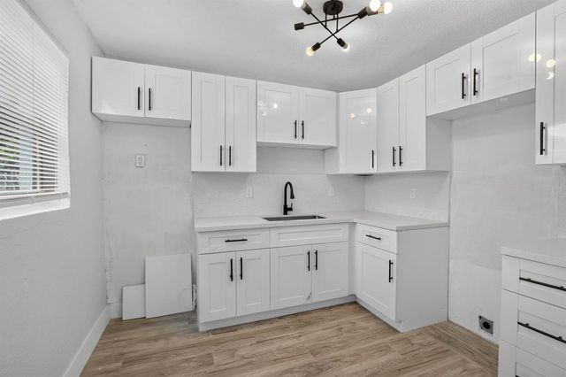 1111 SW 31ST Avenue, Fort Lauderdale, FL 33312