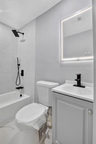 1111 SW 31ST Avenue, Fort Lauderdale, FL 33312