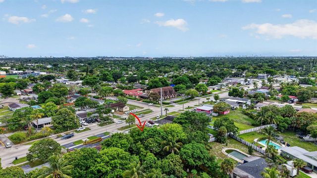 1111 SW 31ST Avenue, Fort Lauderdale, FL 33312