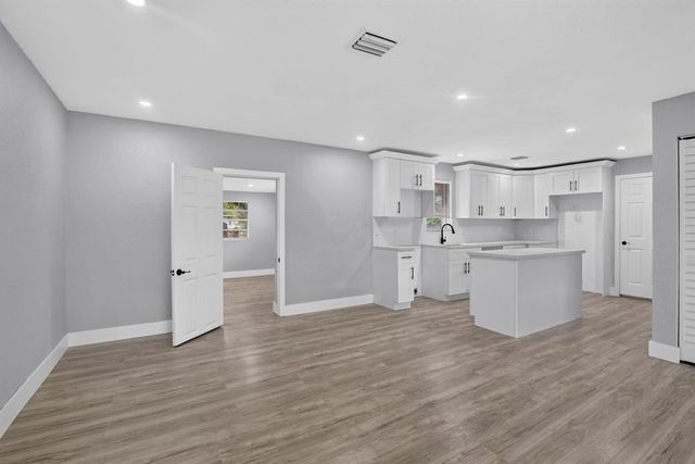 1111 SW 31ST Avenue, Fort Lauderdale, FL 33312