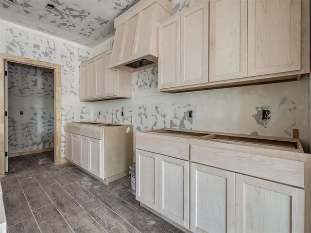 16100 Segovia Drive, Oklahoma City, OK 73170