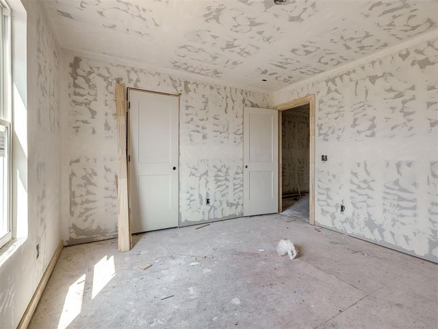 16100 Segovia Drive, Oklahoma City, OK 73170