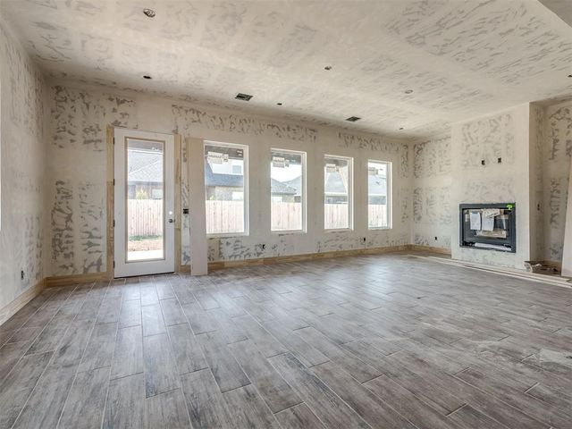 16100 Segovia Drive, Oklahoma City, OK 73170