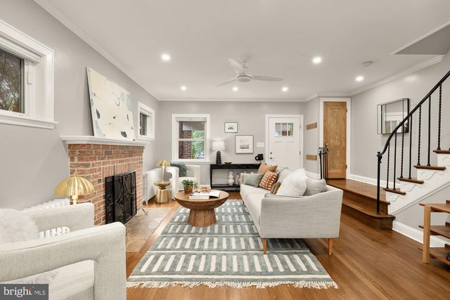 907 VARNUM ST NE, Washington, DC 20017