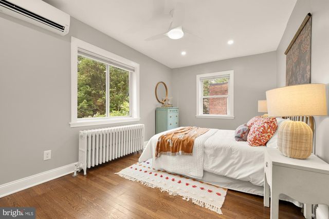 907 VARNUM ST NE, Washington, DC 20017