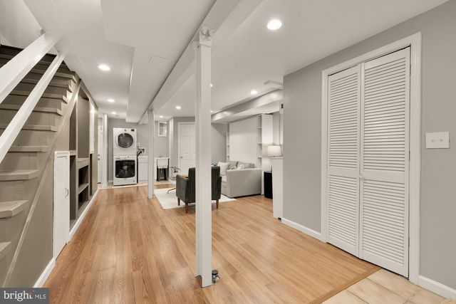 907 VARNUM ST NE, Washington, DC 20017