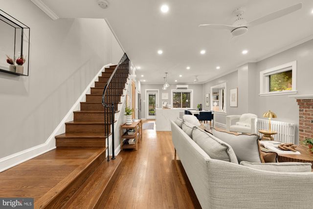 907 VARNUM ST NE, Washington, DC 20017