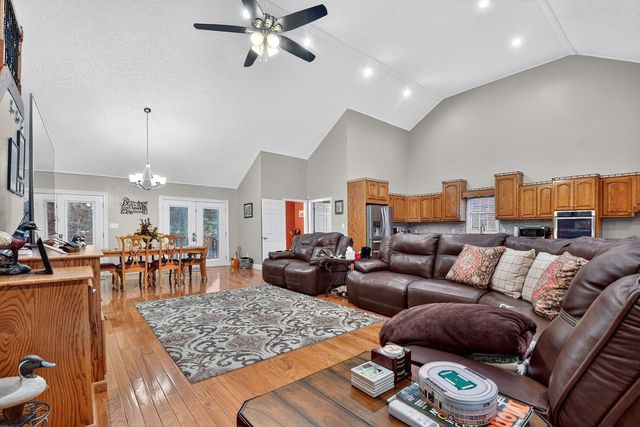 334 Belaire Drive, Copperhill, TN 37317