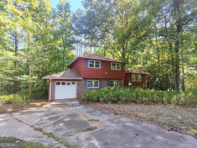 1300 Lancelot Lane, Macon, GA 31220