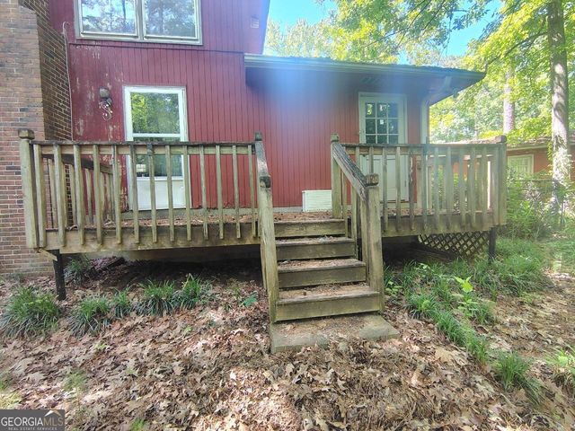 1300 Lancelot Lane, Macon, GA 31220