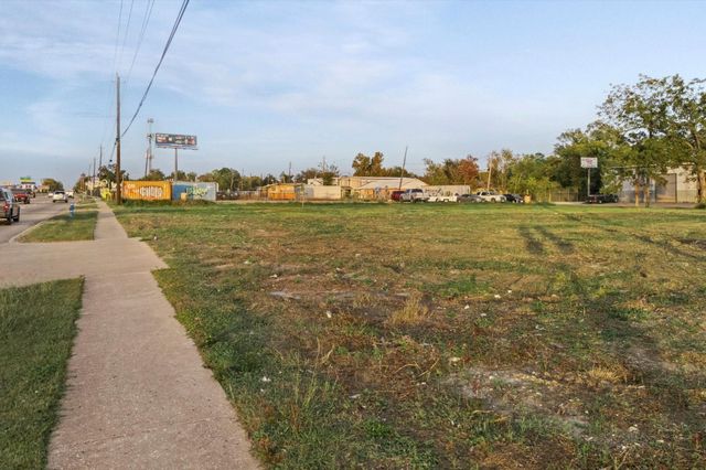 0 Eastex Freeway, Houston, TX 77093