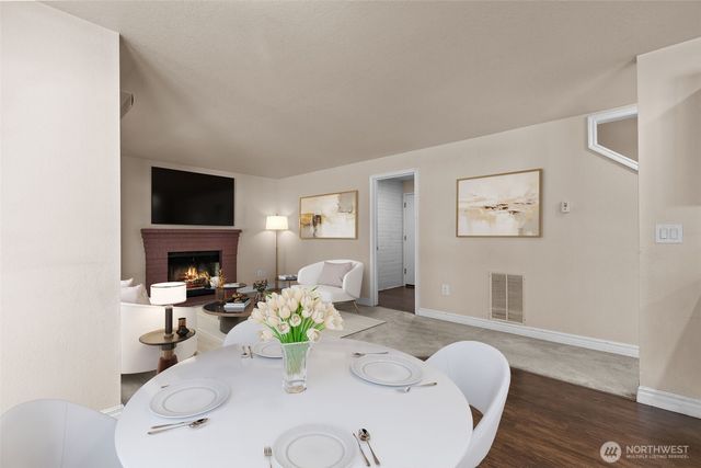 1124 SW 354th Street, Federal Way, WA 98023