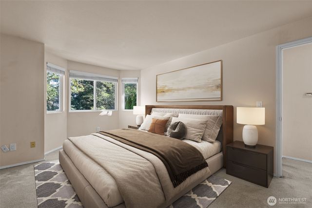 1124 SW 354th Street, Federal Way, WA 98023