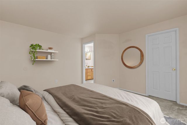 1124 SW 354th Street, Federal Way, WA 98023