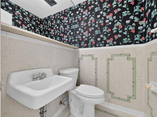 1029 MELLATHON CIRCLE, Leesburg, FL 34748