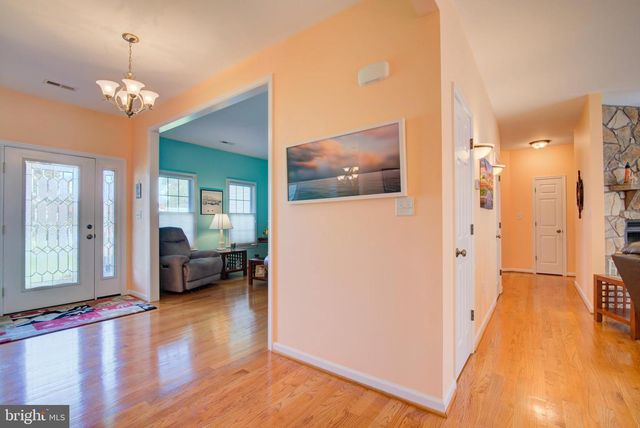 3003 RIVERVIEW DR, Colonial Beach, VA 22443