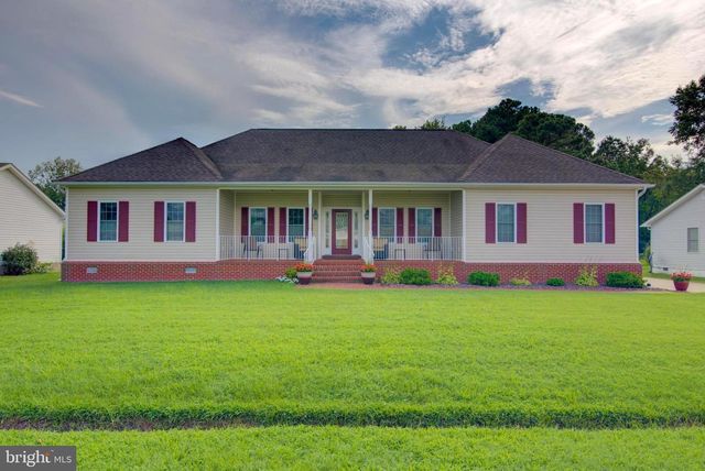 3003 RIVERVIEW DR, Colonial Beach, VA 22443