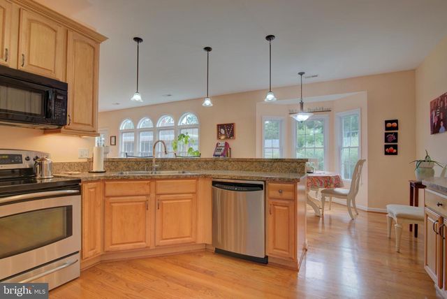 3003 RIVERVIEW DR, Colonial Beach, VA 22443