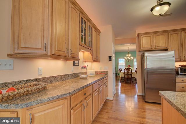 3003 RIVERVIEW DR, Colonial Beach, VA 22443