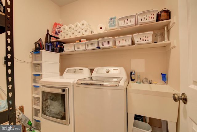 3003 RIVERVIEW DR, Colonial Beach, VA 22443