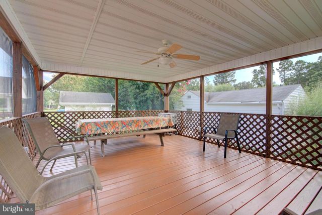 3003 RIVERVIEW DR, Colonial Beach, VA 22443