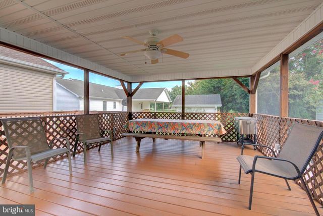 3003 RIVERVIEW DR, Colonial Beach, VA 22443