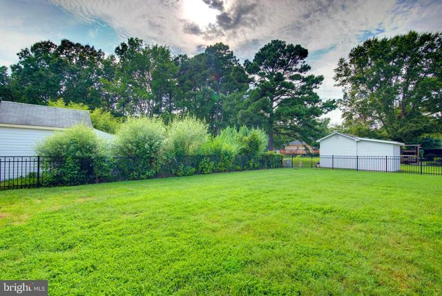 3003 RIVERVIEW DR, Colonial Beach, VA 22443