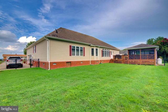 3003 RIVERVIEW DR, Colonial Beach, VA 22443