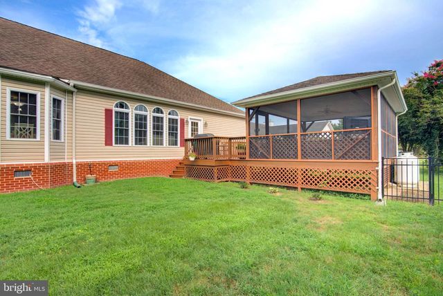 3003 RIVERVIEW DR, Colonial Beach, VA 22443