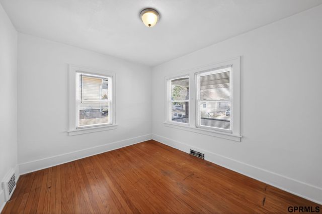 4325 Binney Street, Omaha, NE 68111