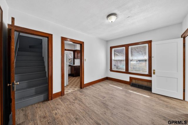 4325 Binney Street, Omaha, NE 68111