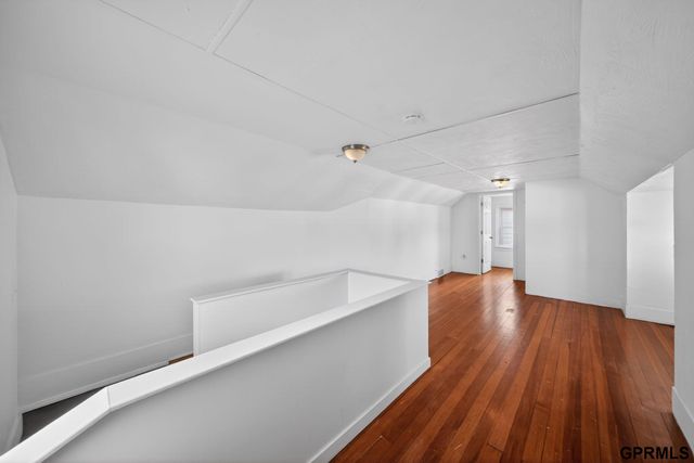 4325 Binney Street, Omaha, NE 68111