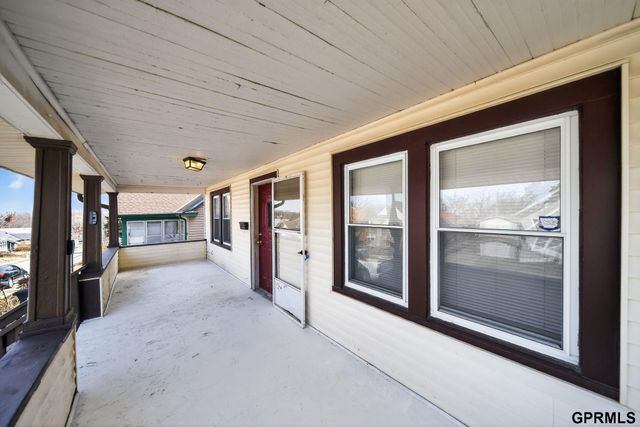 4325 Binney Street, Omaha, NE 68111