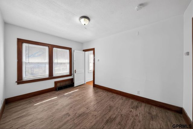 4325 Binney Street, Omaha, NE 68111