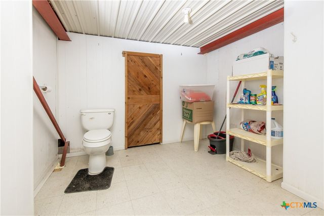 54 S Hampton Drive, Seguin, TX 78155