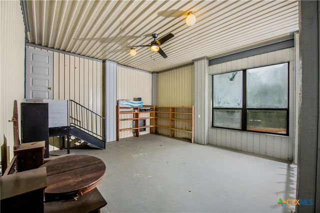 54 S Hampton Drive, Seguin, TX 78155