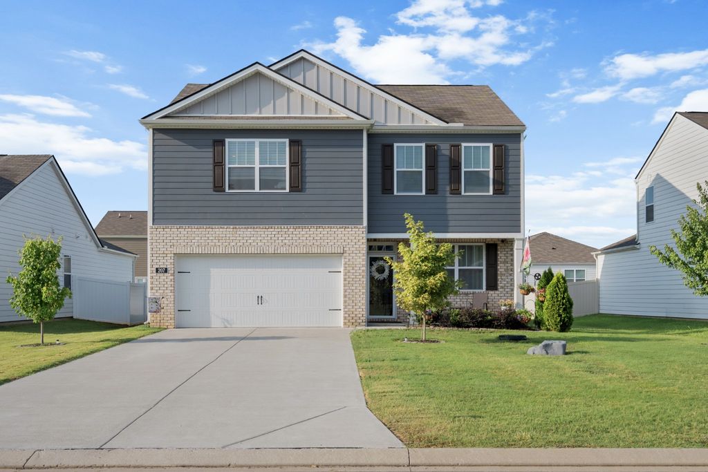 207 Welara St, Murfreesboro, TN 37129