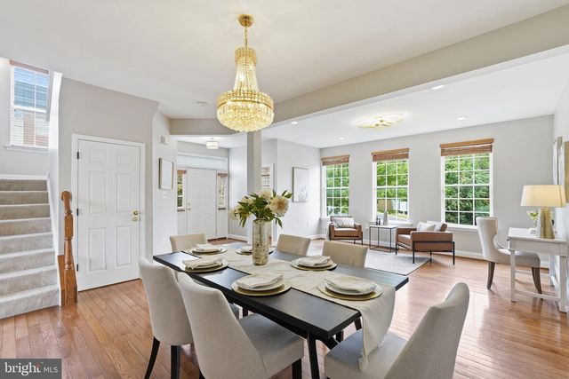 601 BURBERRY TER SE, Leesburg, VA 20175