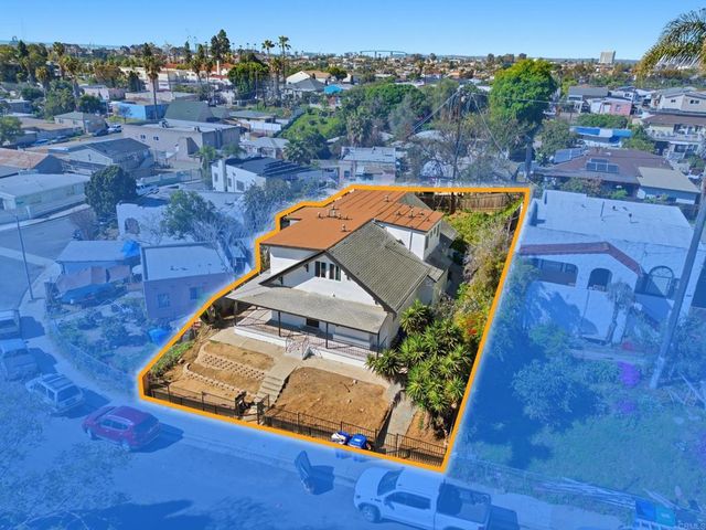 402 8 Olivewood, San Diego, CA 92113