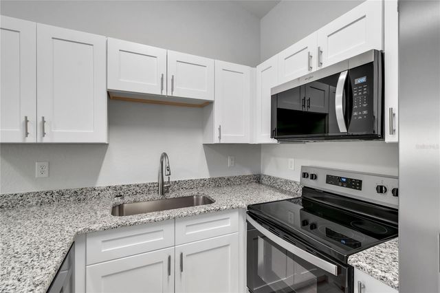 607 SE 4TH DRIVE B, Williston, FL 32696