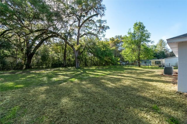 607 SE 4TH DRIVE B, Williston, FL 32696