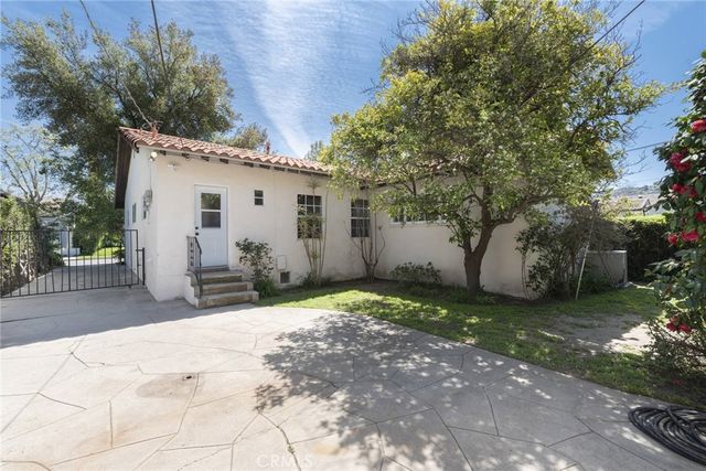 4213 Wilkinson Avenue, Studio City, CA 91604