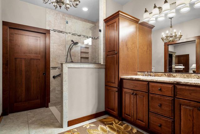 911 Steven PLACE, La Crosse, WI 54603