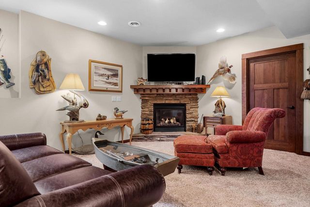 911 Steven PLACE, La Crosse, WI 54603