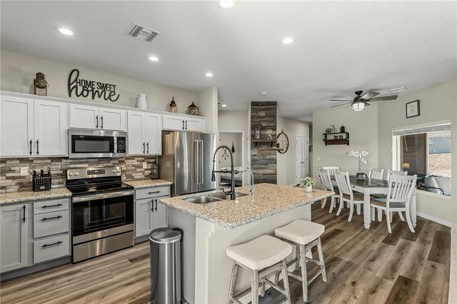 2668 Cross Timbers Trail, Bullhead City, AZ 86442